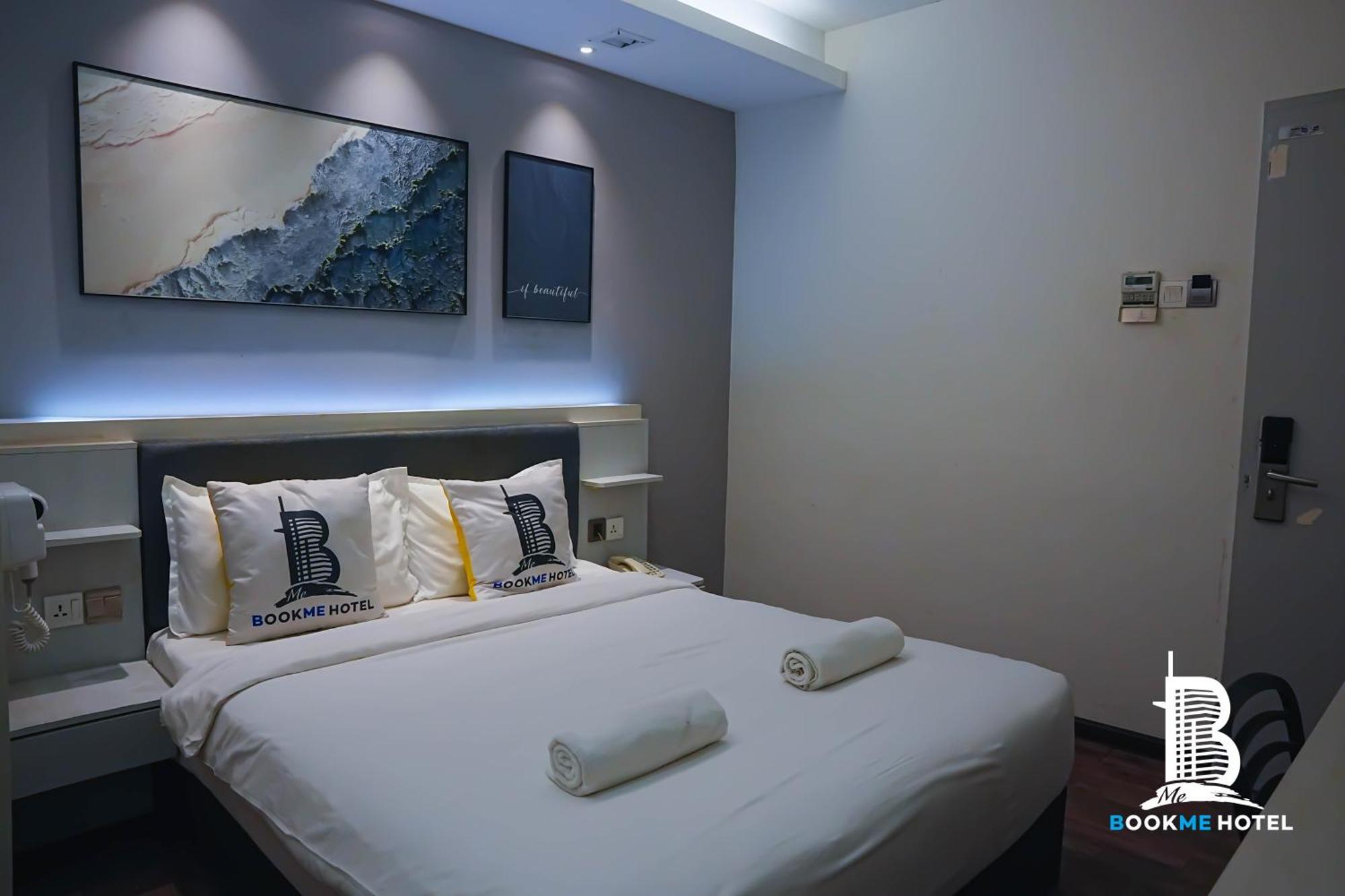 Bookme Hotel